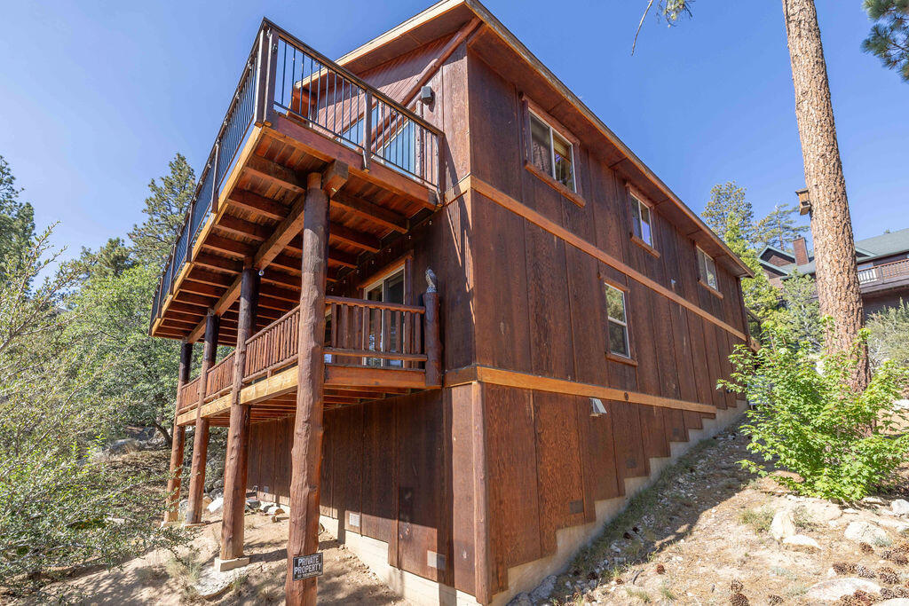 385 Sunrise Way