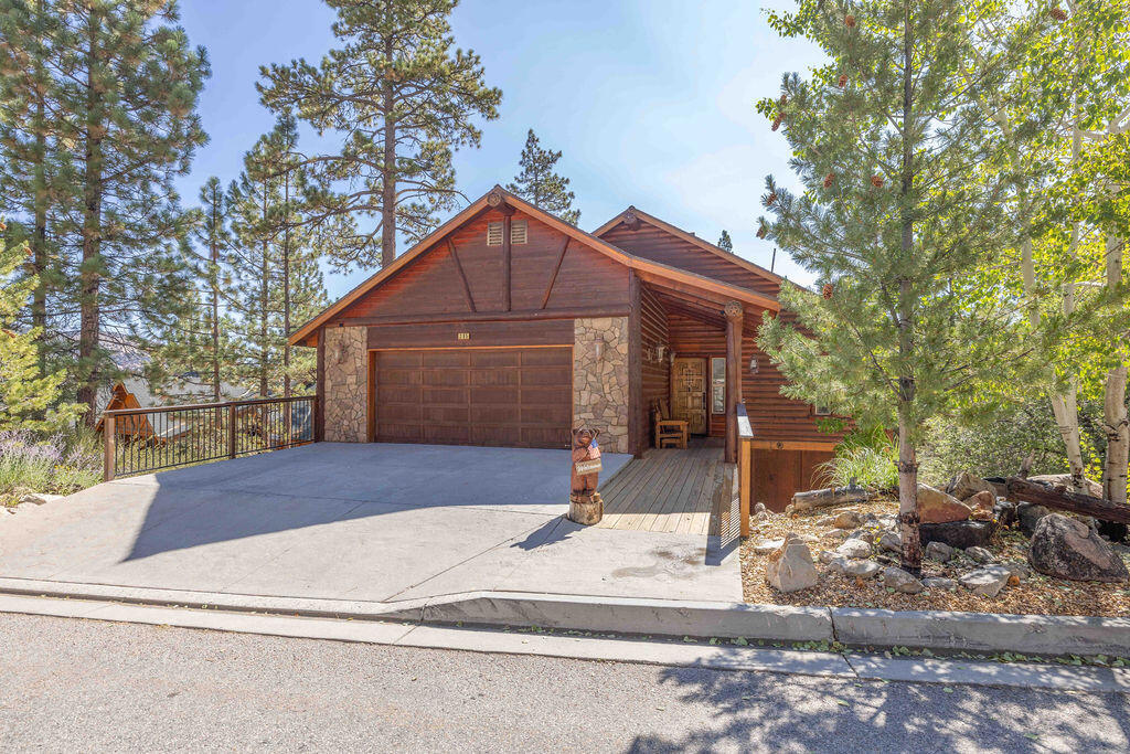 385 Sunrise Way