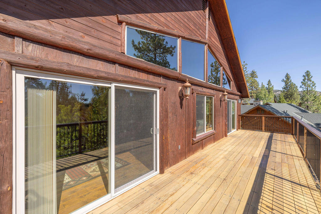 385 Sunrise Way