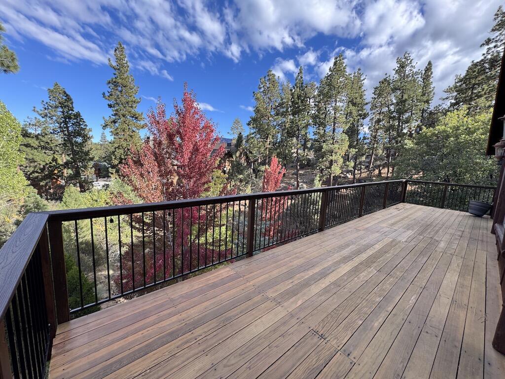 385 Sunrise Way