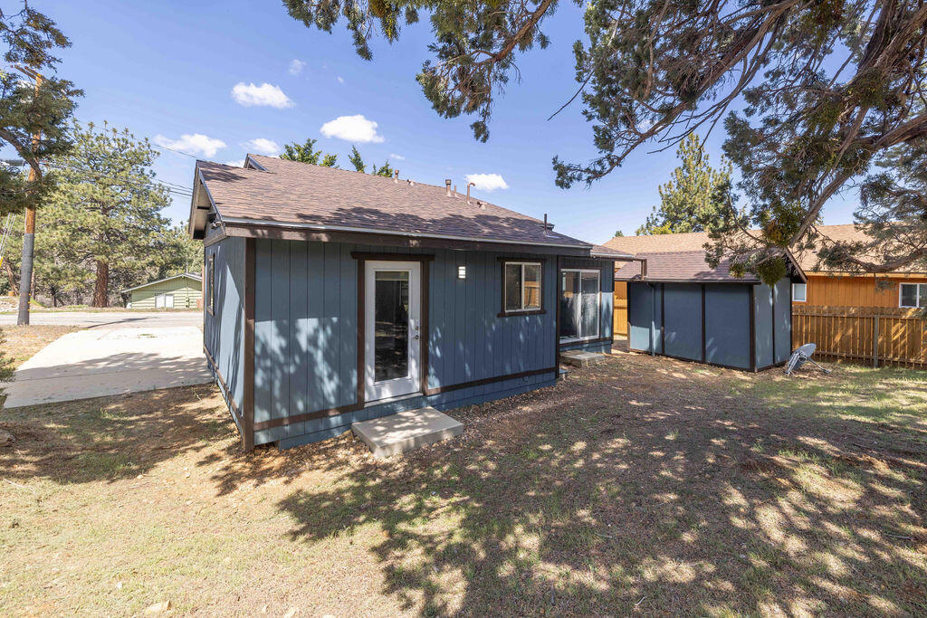 643 Villa Grove Avenue