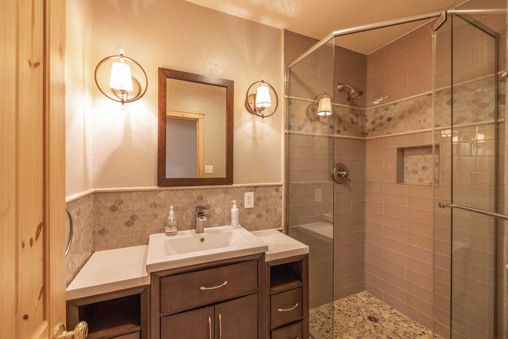 661 Cedar Glen Drive