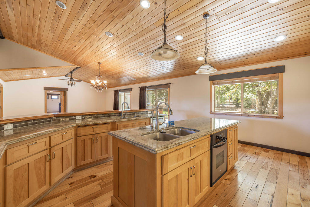 661 Cedar Glen Drive