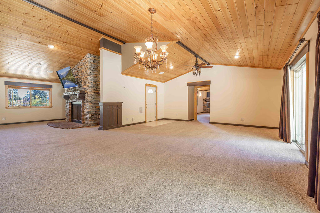 661 Cedar Glen Drive