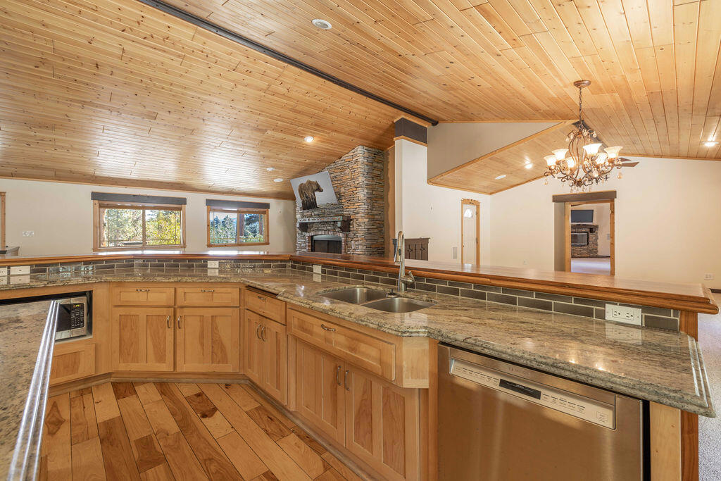661 Cedar Glen Drive