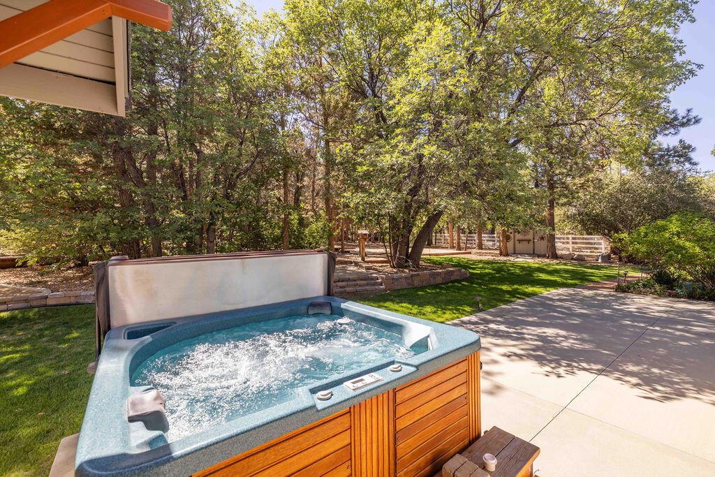 661 Cedar Glen Drive