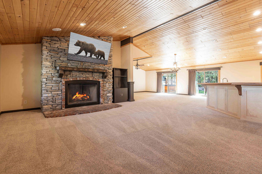 661 Cedar Glen Drive
