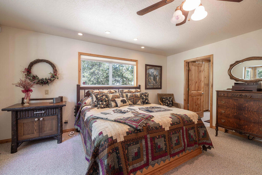 803 Plumas Court