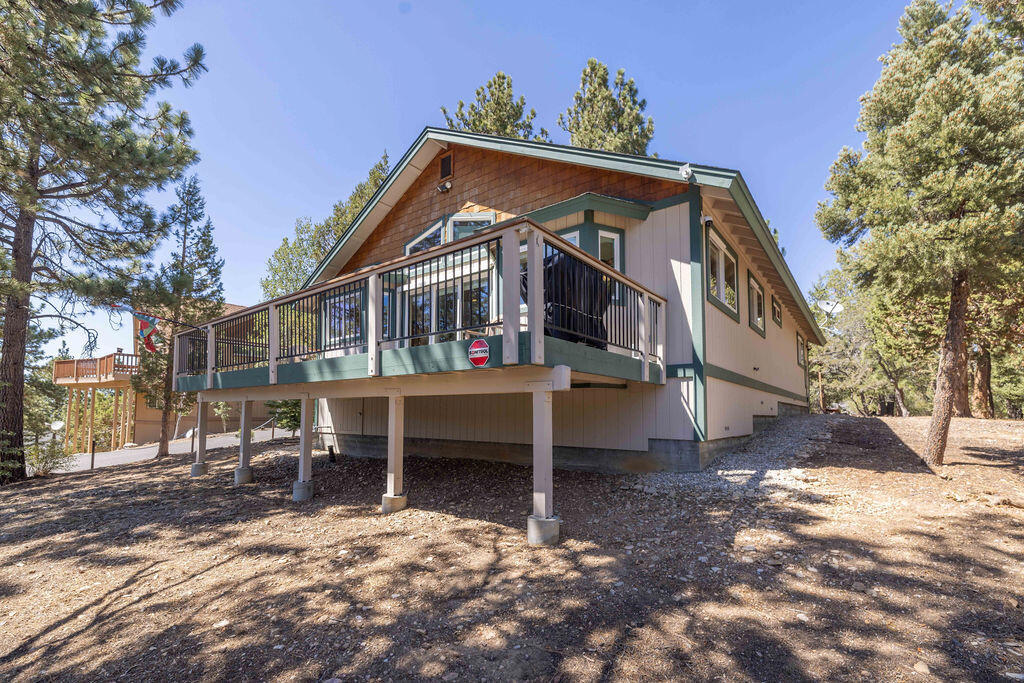 803 Plumas Court