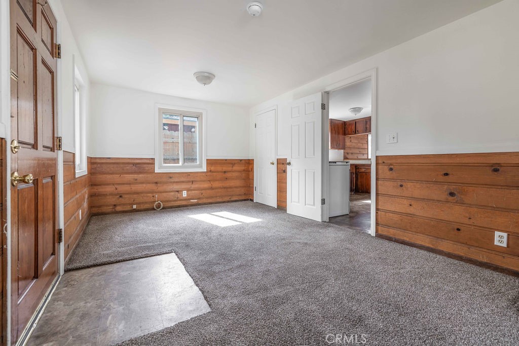 1031 W Aeroplane