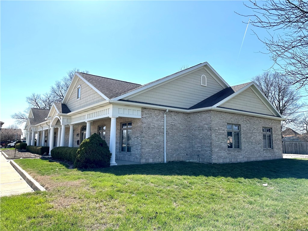 921 Lake Land Boulevard