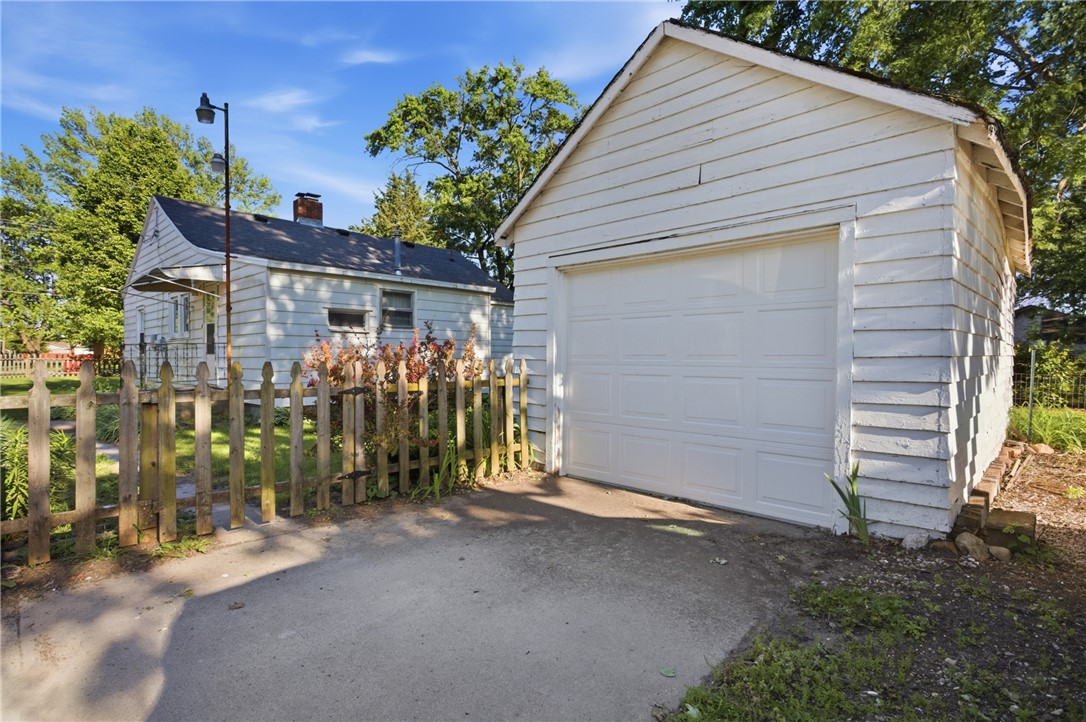 821 N 33rd Street