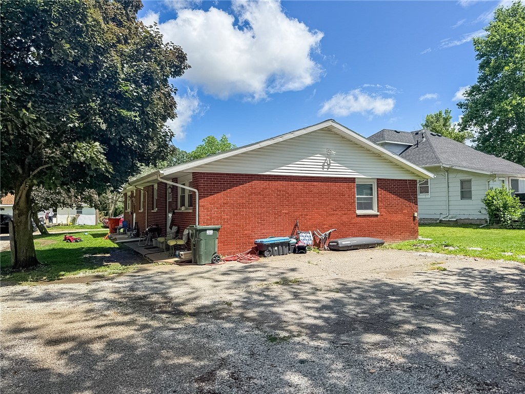844 C Street