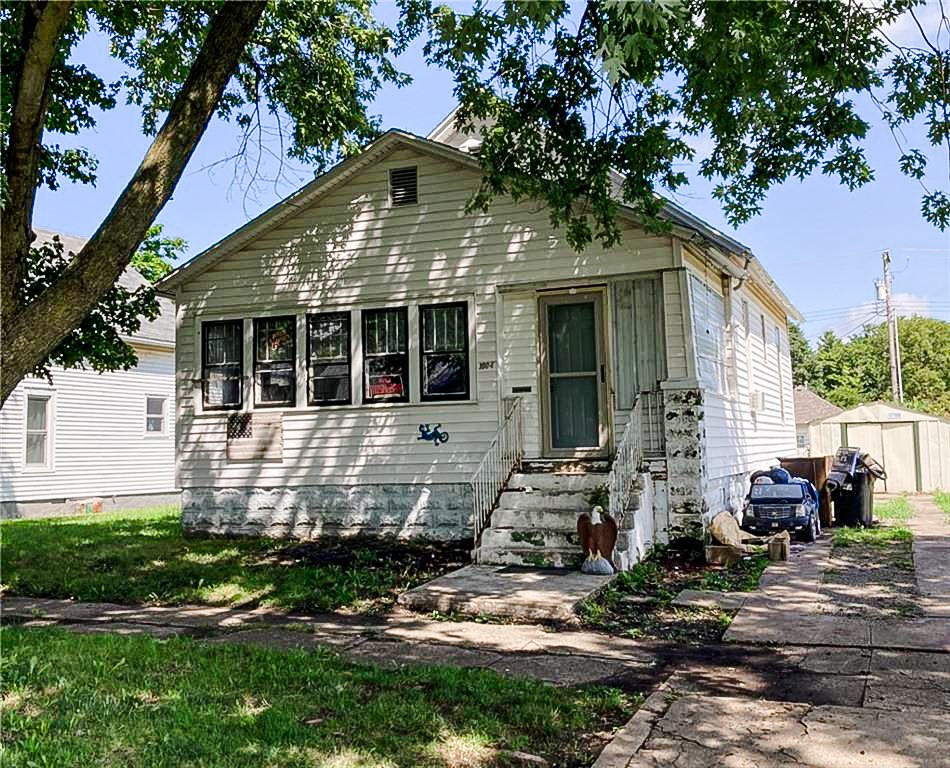 1004 Champaign Avenue
