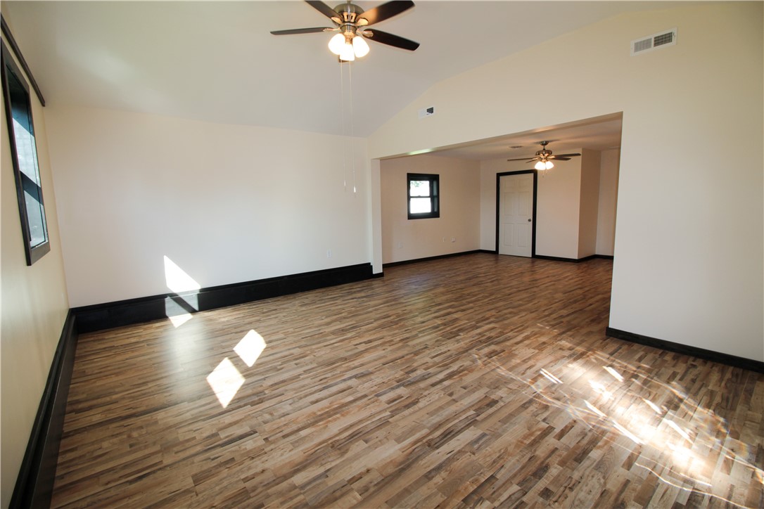 106 W Elm Street