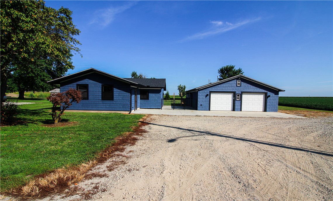 106 W Elm Street