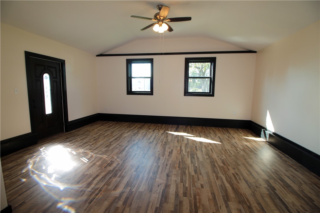 106 W Elm Street