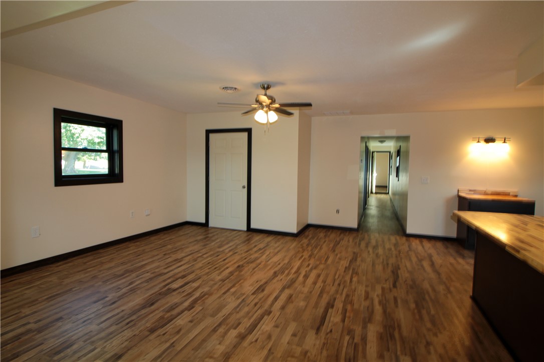 106 W Elm Street
