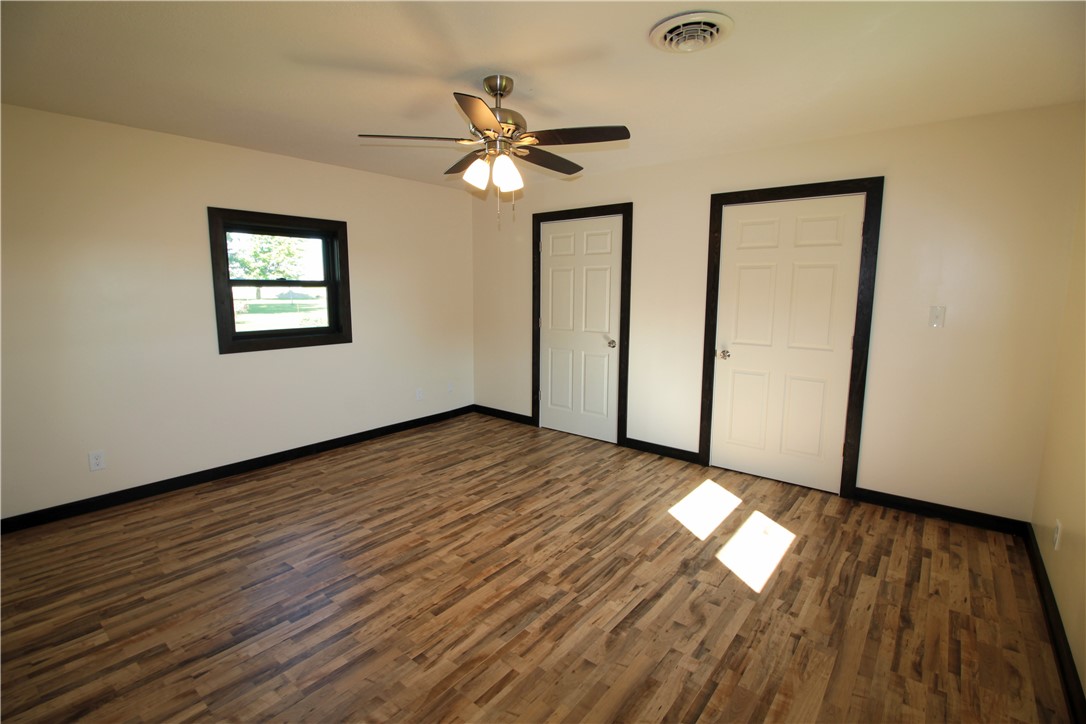 106 W Elm Street