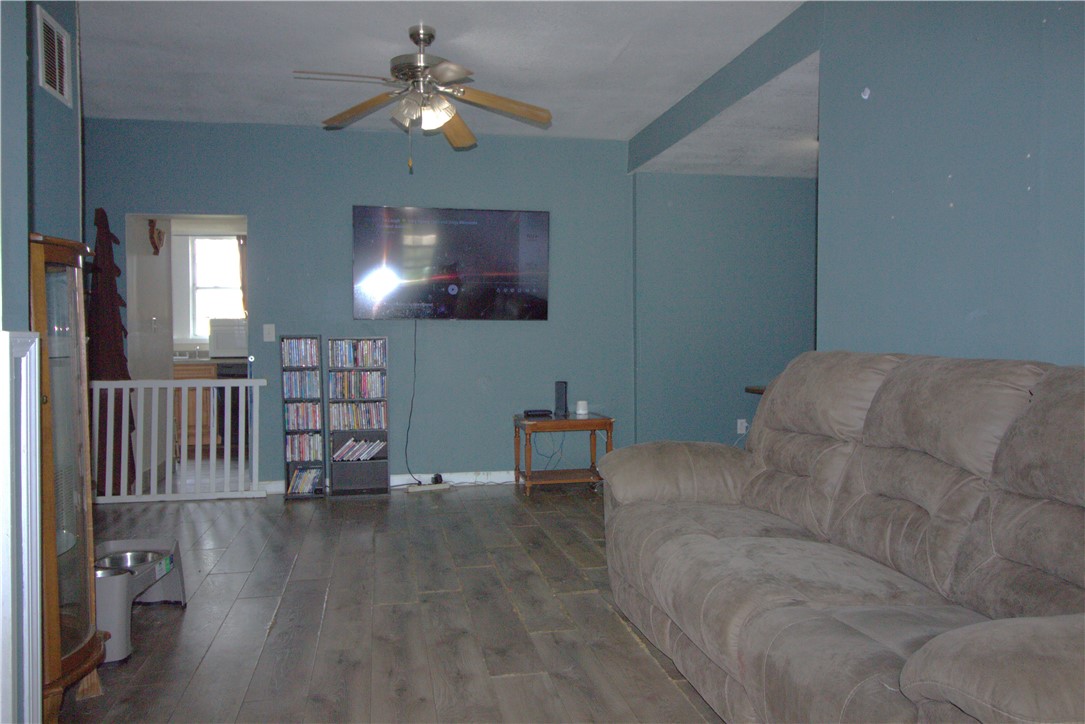3008 Shelby Avenue