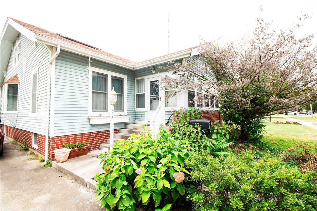 2713 Richmond Avenue Mattoon IL