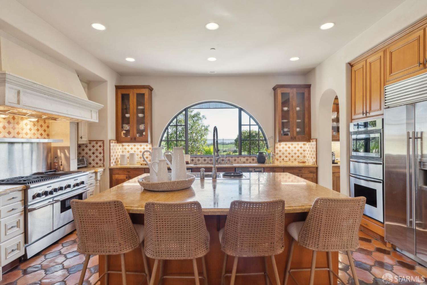 4542 Lilac Ridge Road
