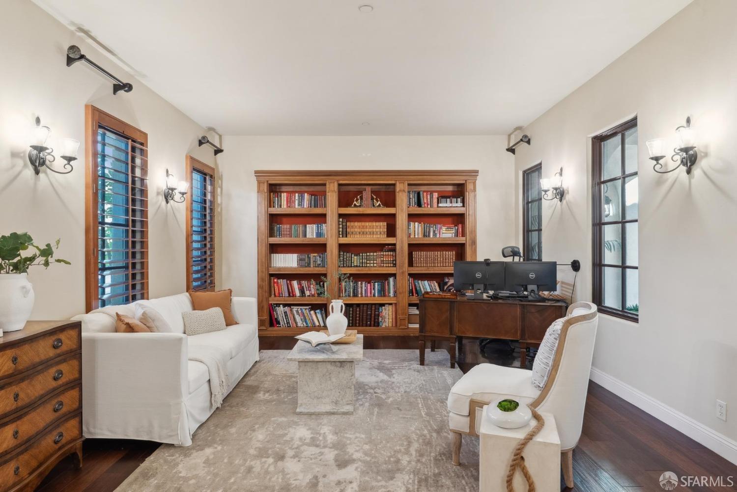 4542 Lilac Ridge Road
