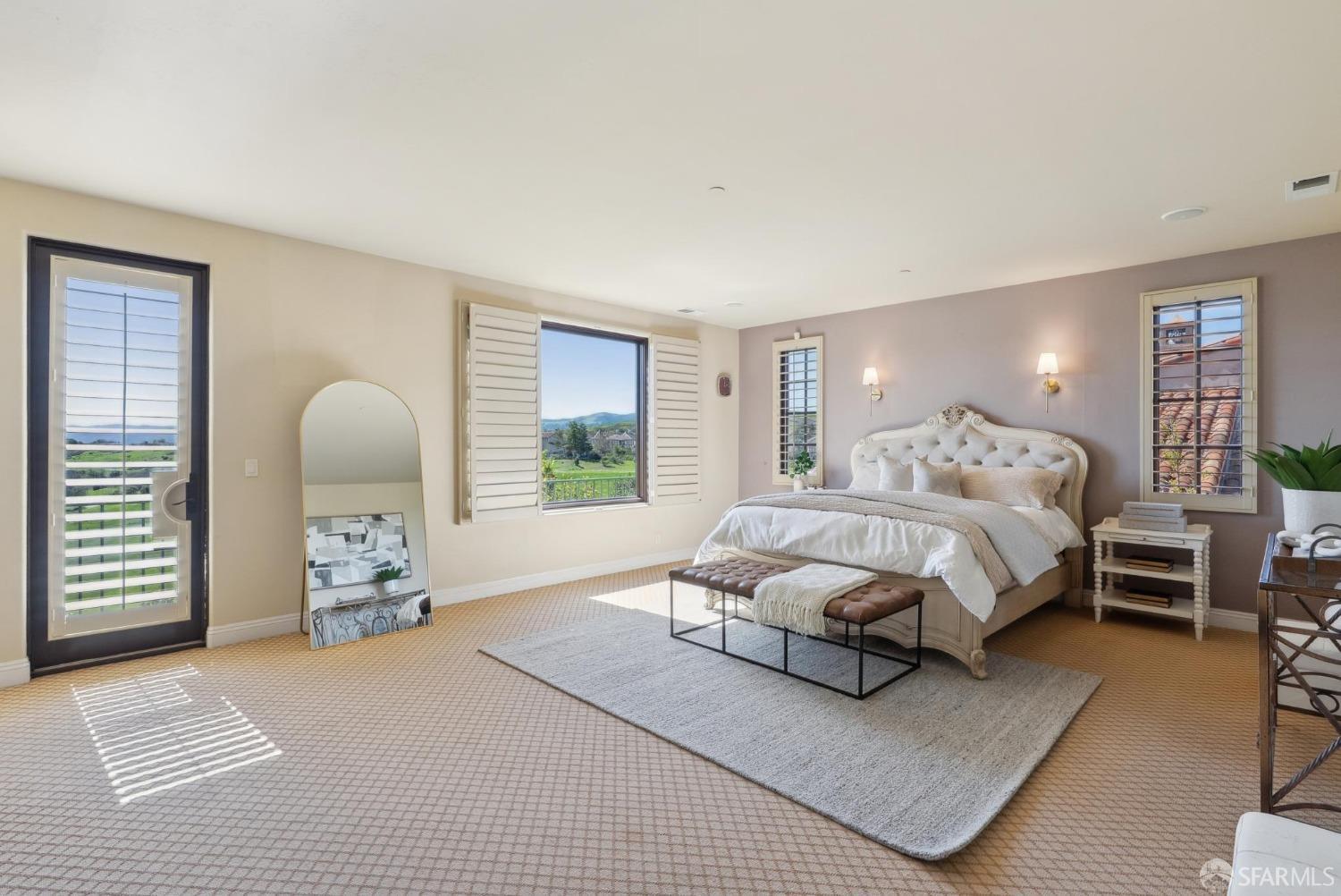 4542 Lilac Ridge Road