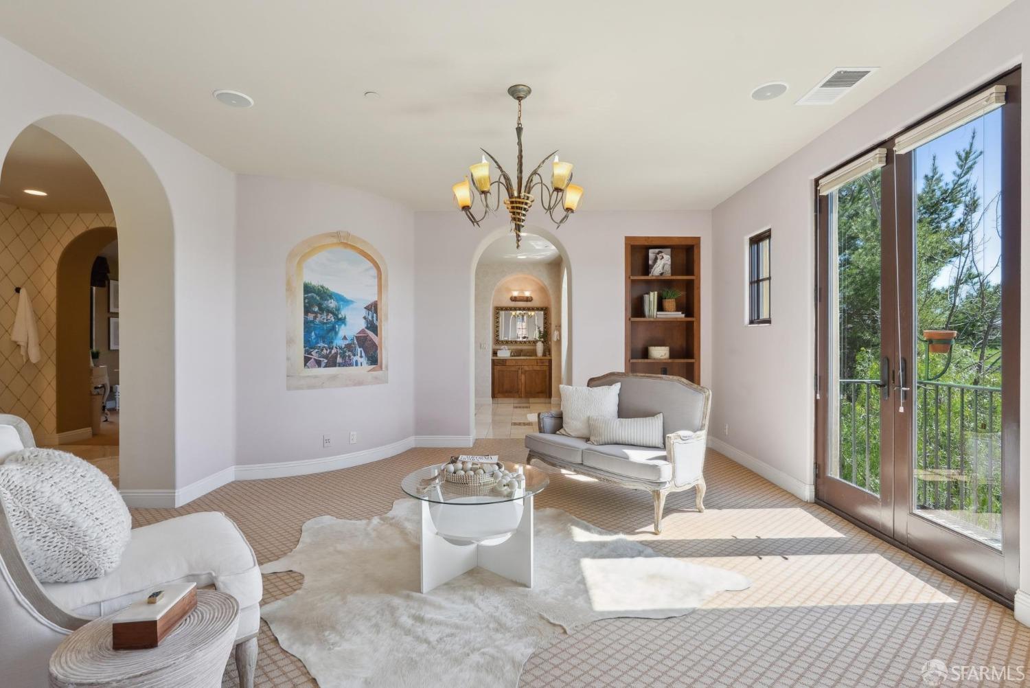 4542 Lilac Ridge Road