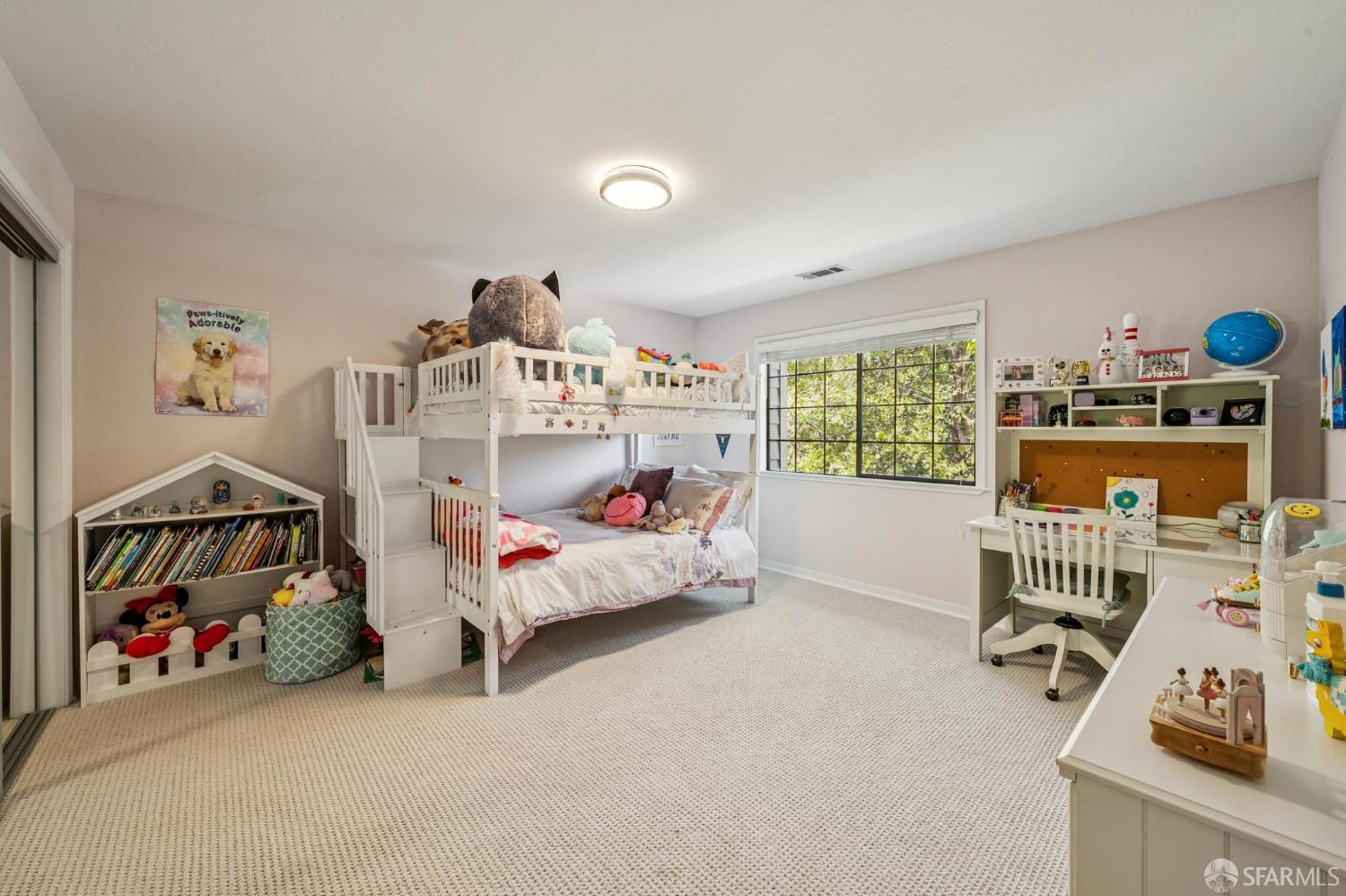 125 Cottonwood Place