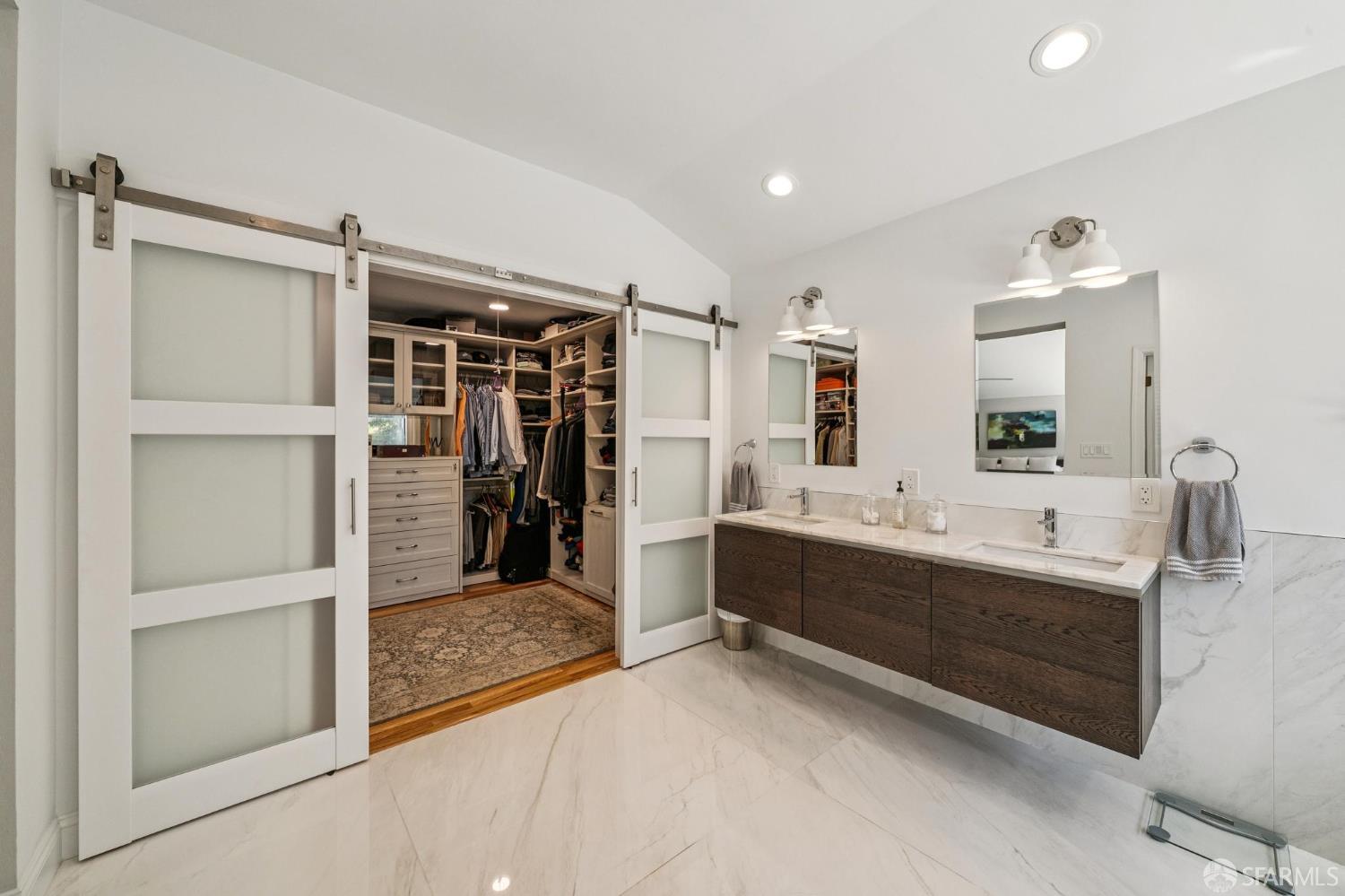 125 Cottonwood Place