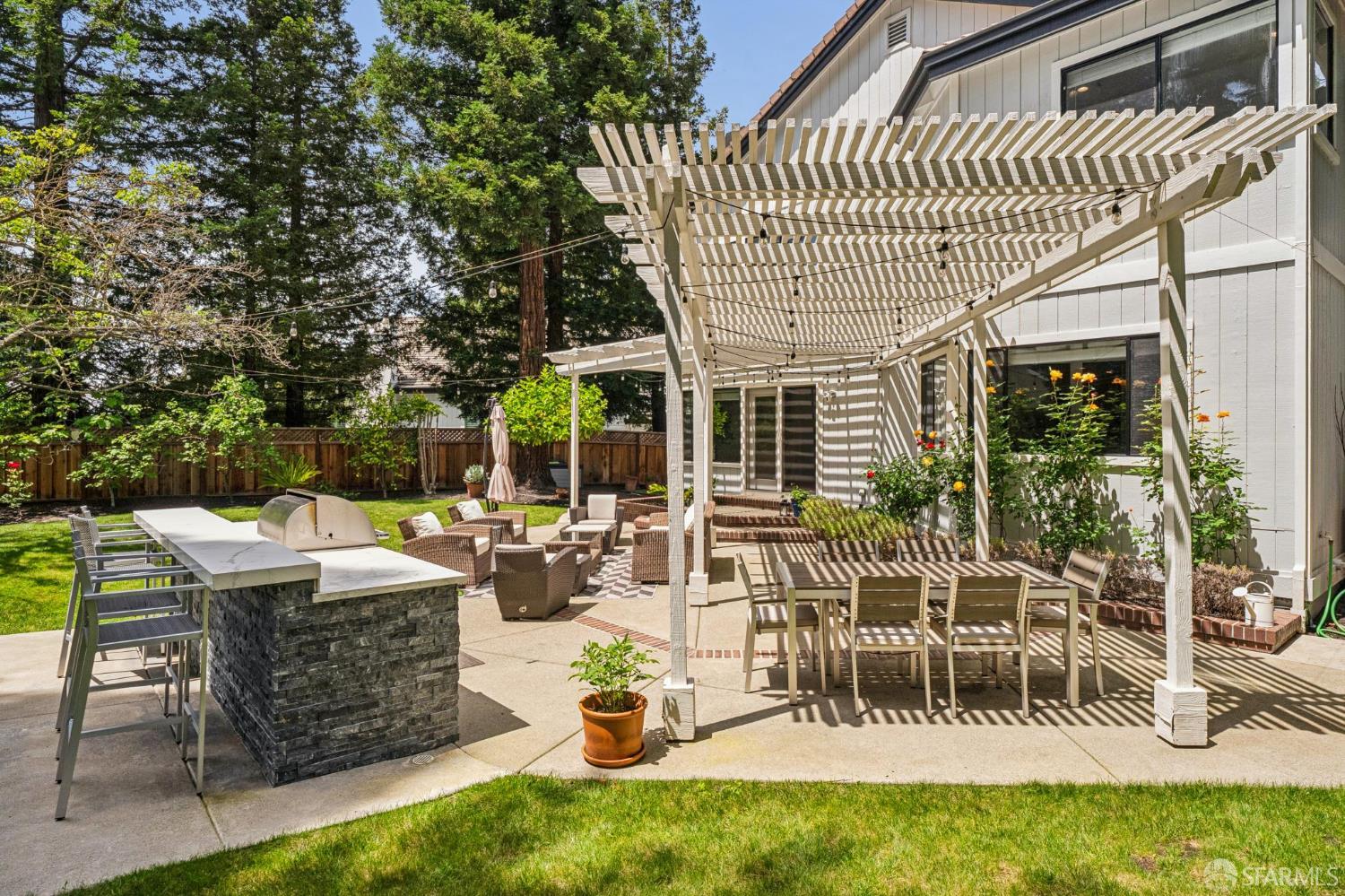 125 Cottonwood Place