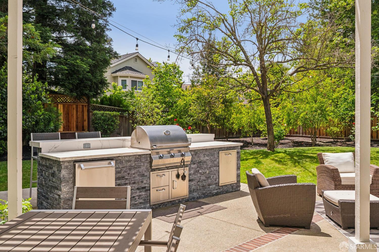 125 Cottonwood Place