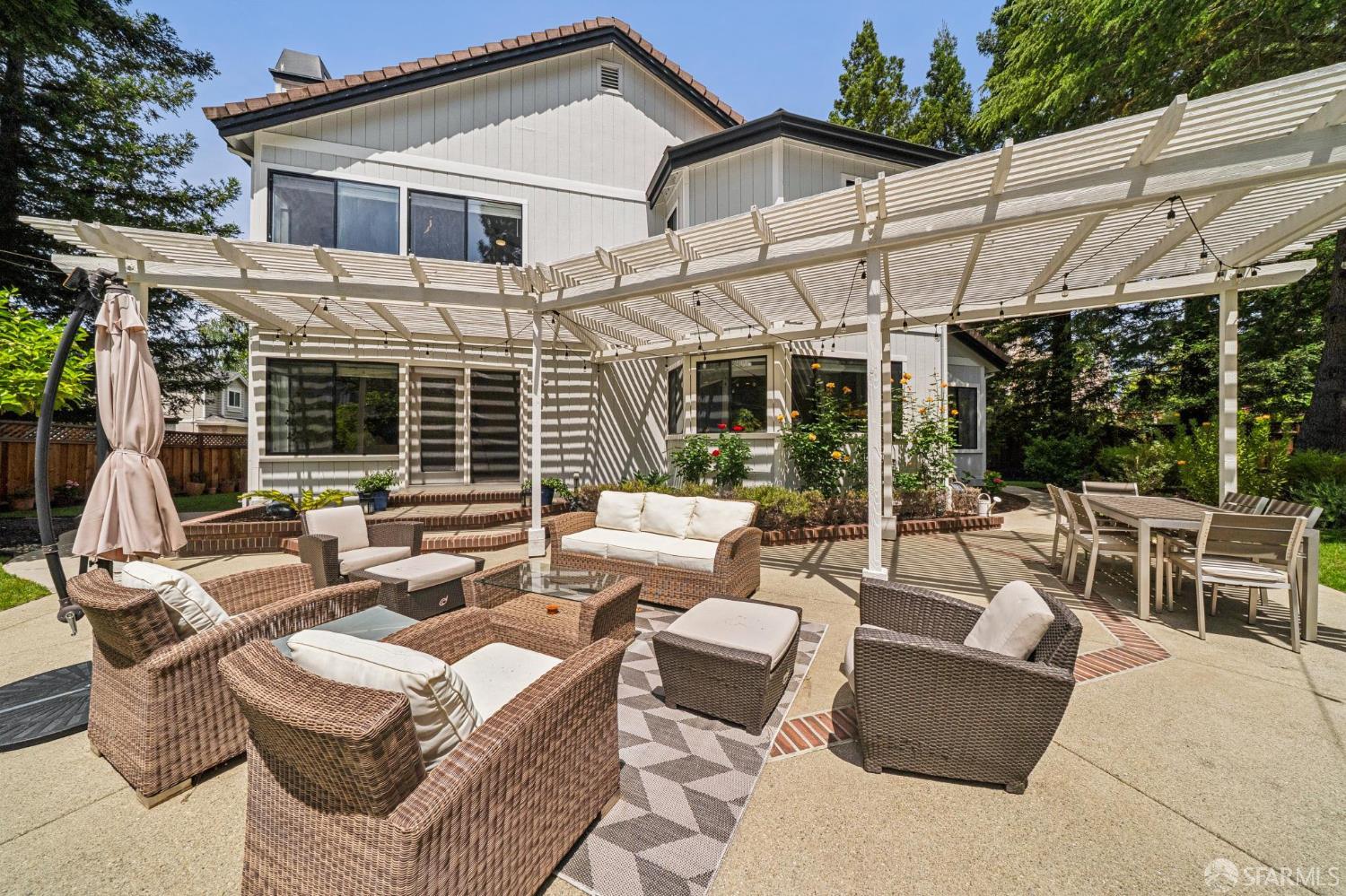 125 Cottonwood Place
