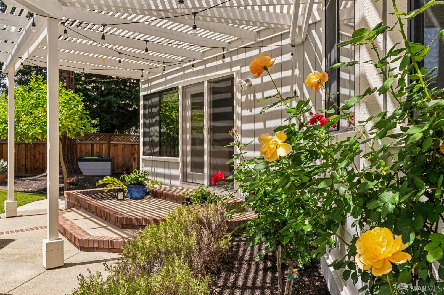 125 Cottonwood Place