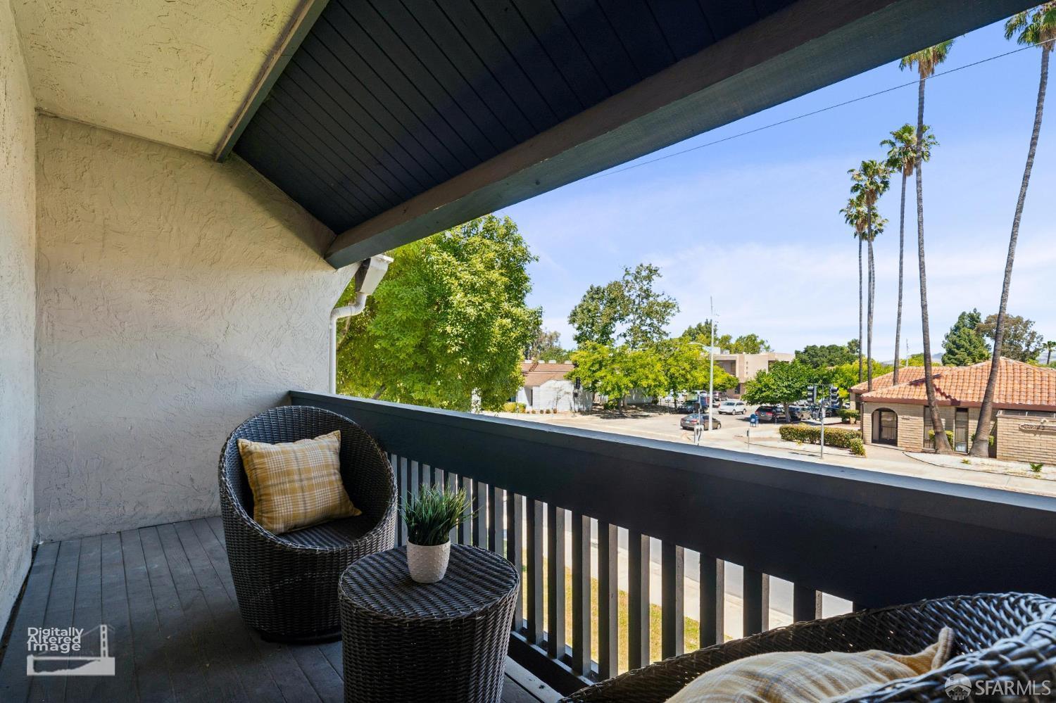 1009 Murrieta Boulevard # 7