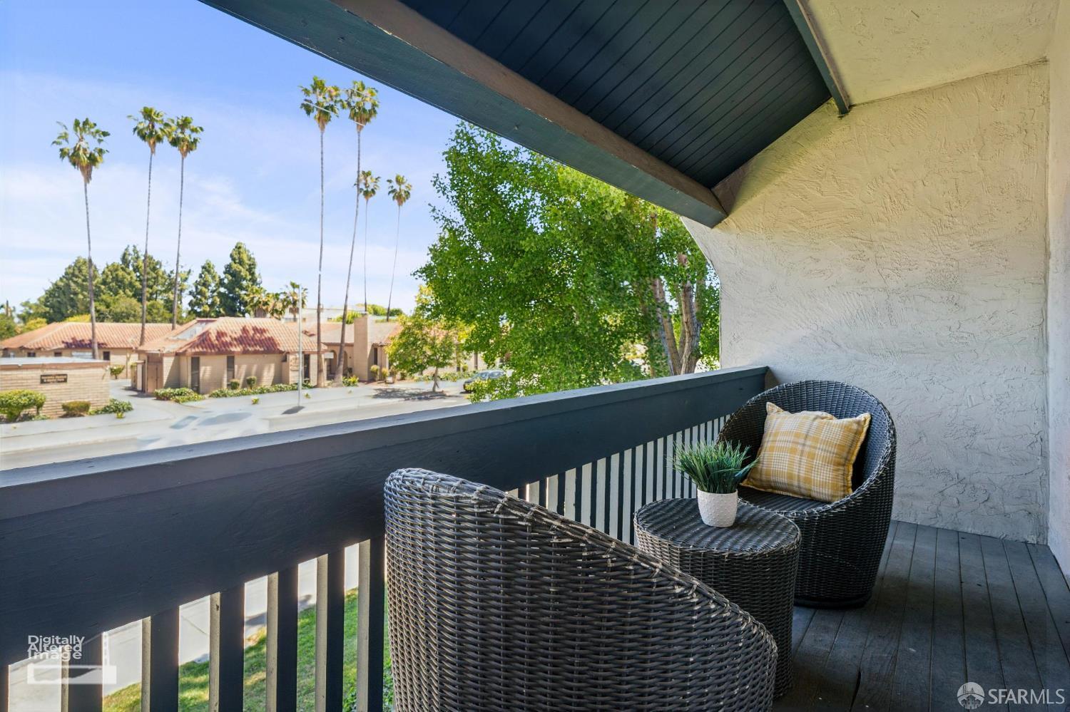 1009 Murrieta Boulevard # 7