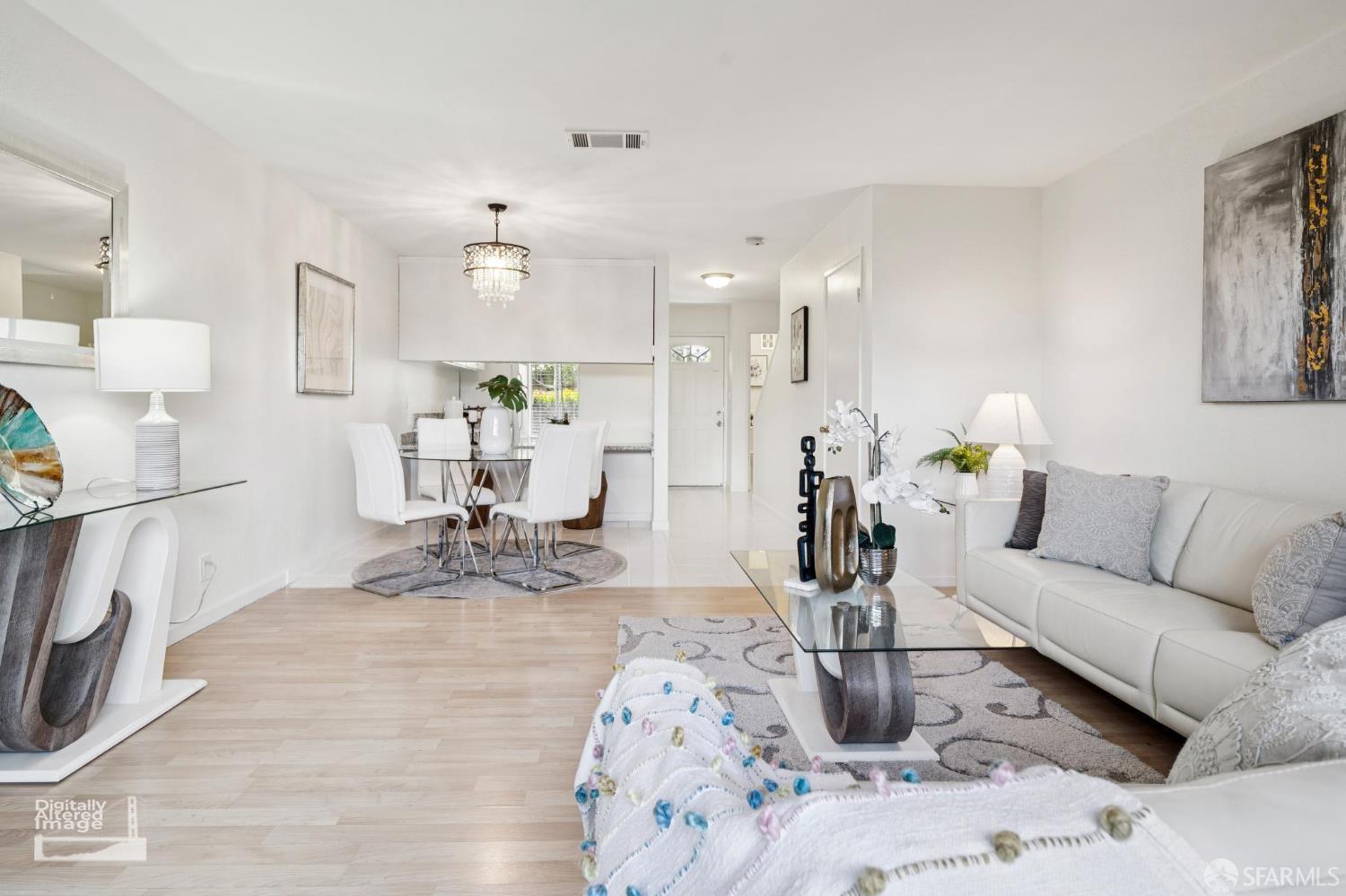 1009 Murrieta Boulevard # 7