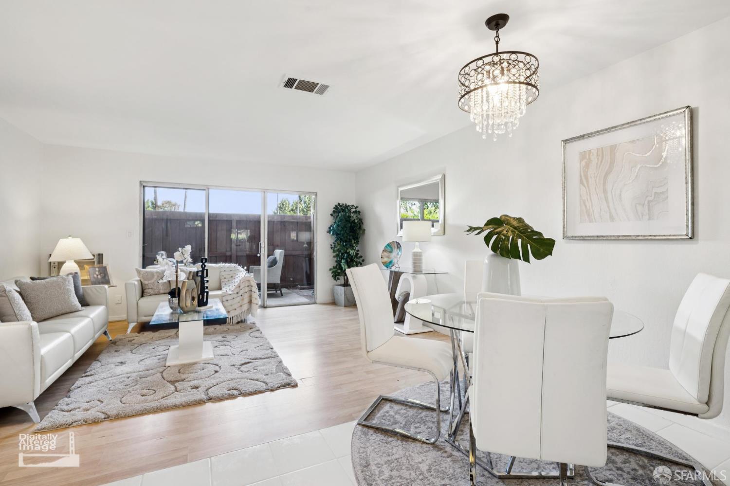 1009 Murrieta Boulevard # 7