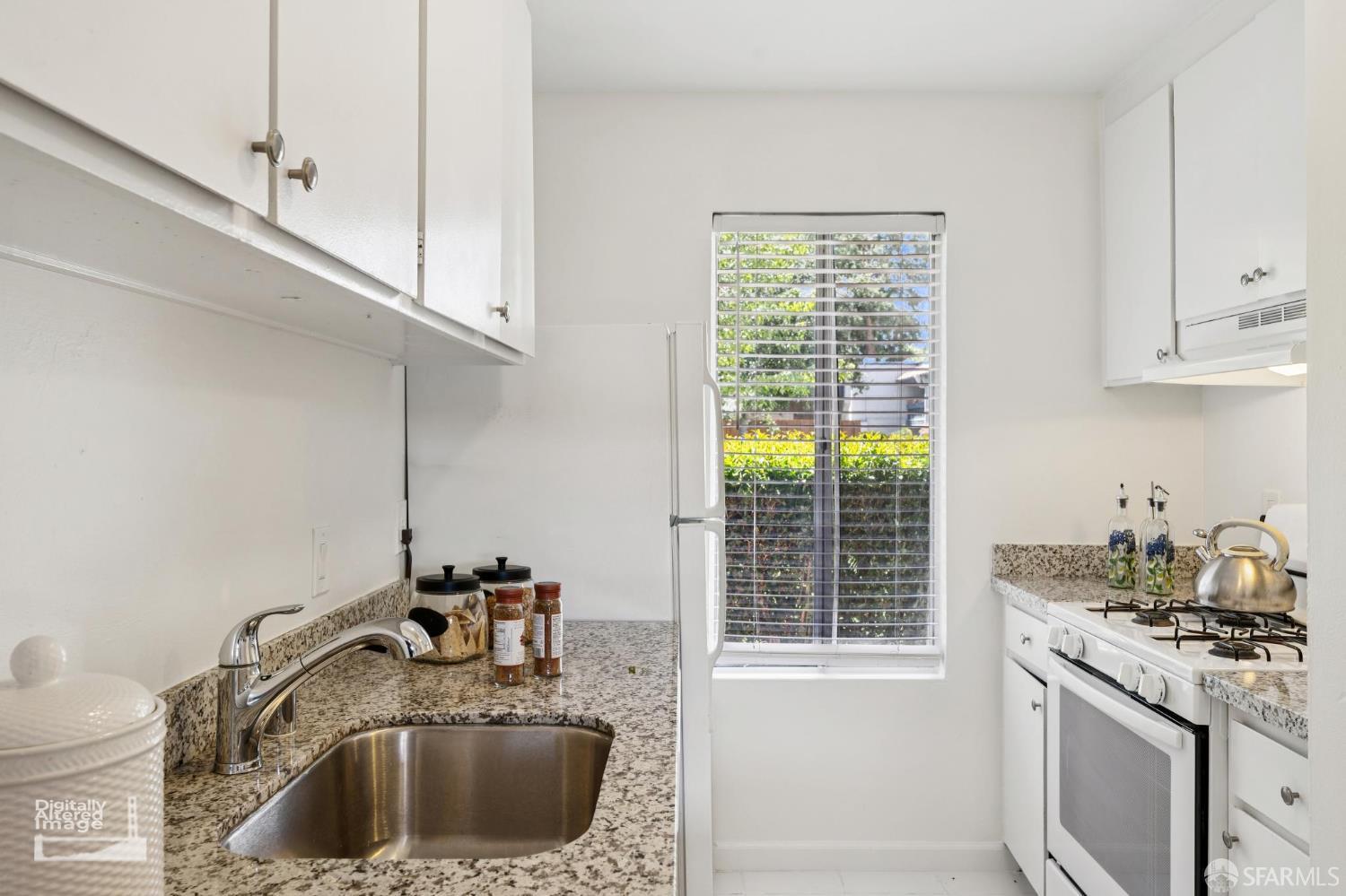1009 Murrieta Boulevard # 7