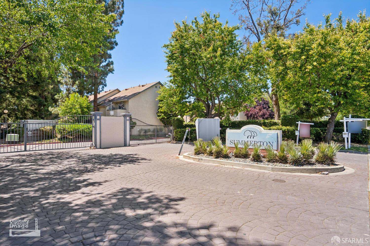1107 Indian Summer Court
