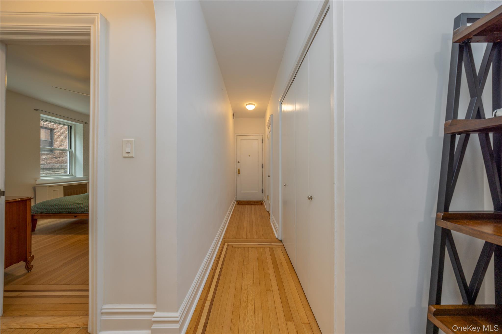 60 W Broad Street Unit: 1G
