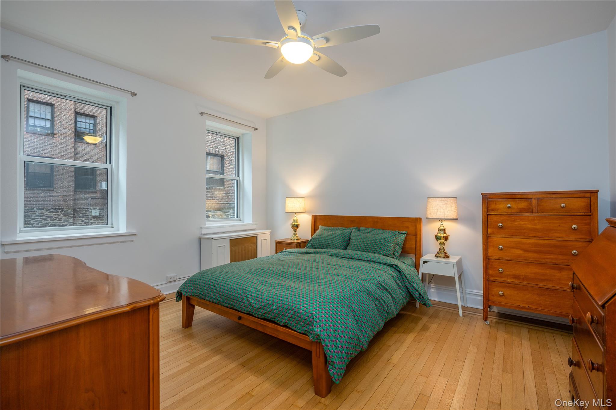 60 W Broad Street Unit: 1G