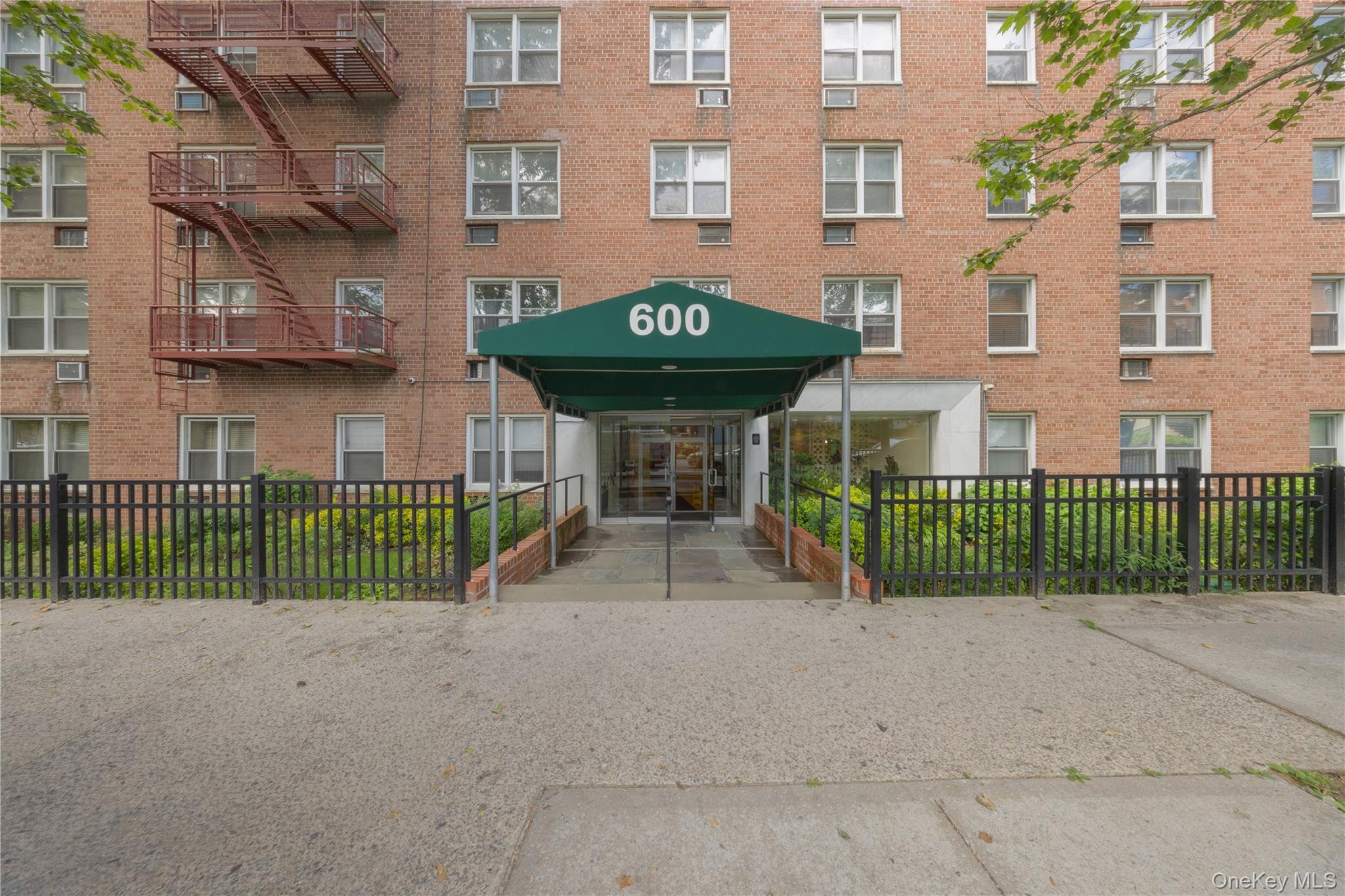 600 Locust Street Unit: 5K