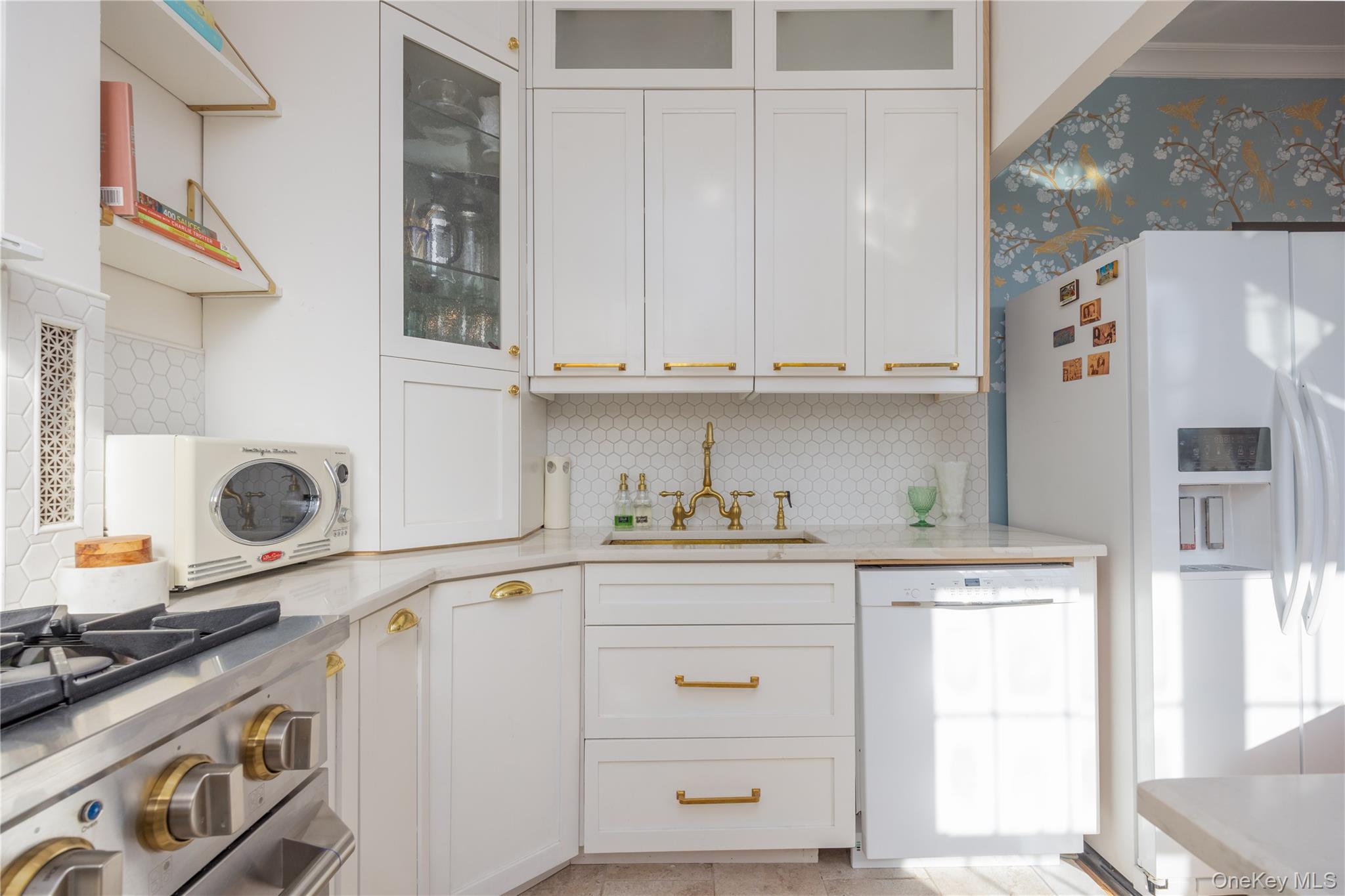 824 Bronx River Road Unit: 4B