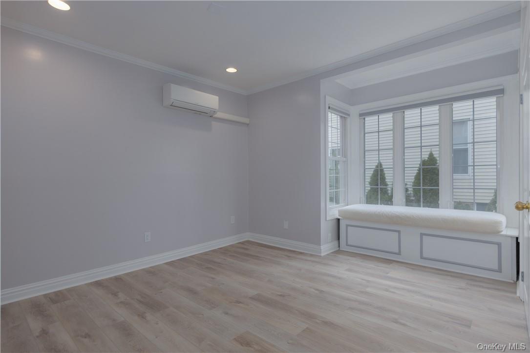 11 Oak Avenue Unit: 1