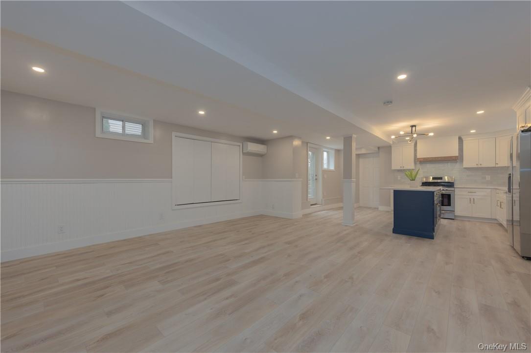 11 Oak Avenue Unit: 1