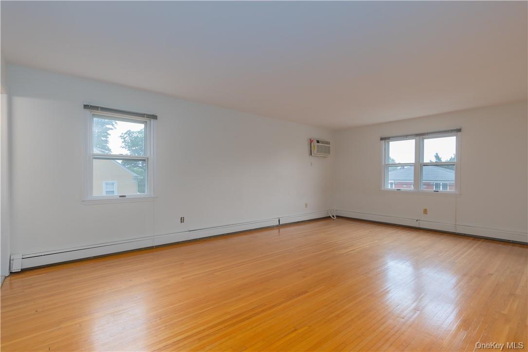 30 Cassilis Avenue