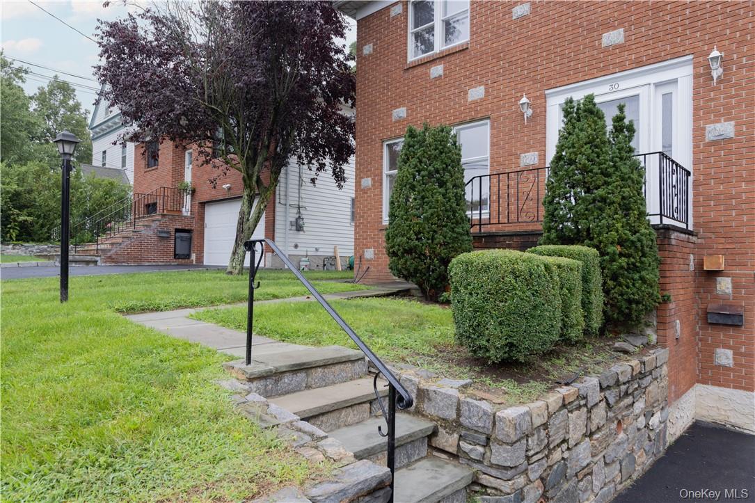 30 Cassilis Avenue
