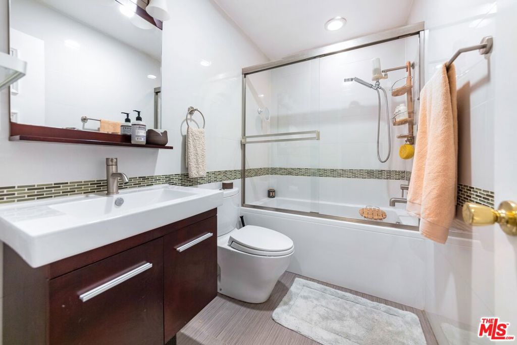 1255 10th Street 106